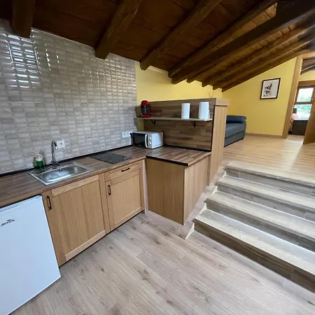 Apartmán Rurales Casa Carloto Castanedo (Cangas del Narcea, Asturias)